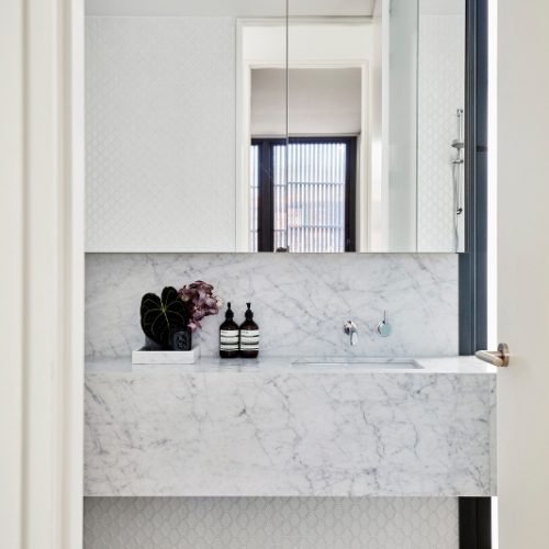 Carrara marble in bathroom design
